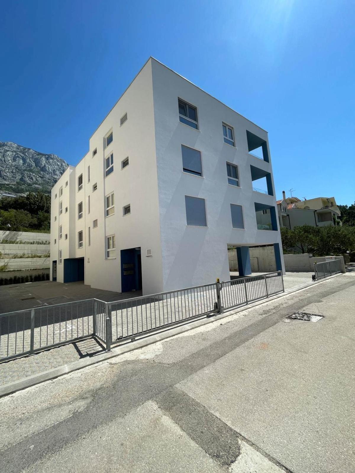 Jadran Deluxe Apartment Крвавица Екстериор снимка